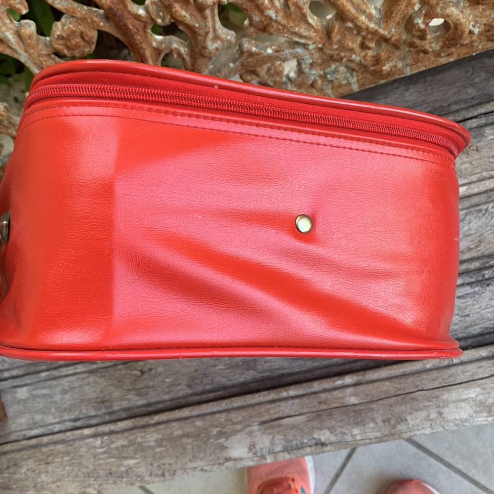 Vintage Kids Suitcase - Picture 4 of 16